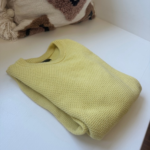 J Crew 100% Cotton Waffle Crewneck Sweater in Butter Yellow - Size S 🧈 - Picture 5 of 9